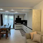 Beautiful Apartment With Swimming Pool