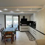 Beautiful Apartment With Swimming Pool
